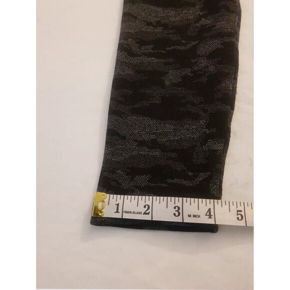 Time And Tru Womens Pants Size Plus XXL Size 20 Gray High Waist Fleece Camo - Picture 12 of 13